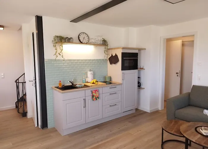 Ferienhaus-tide فندق نورديرني